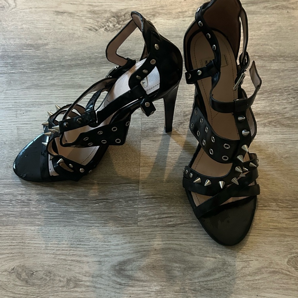 Chic Black Studded Women's Heels